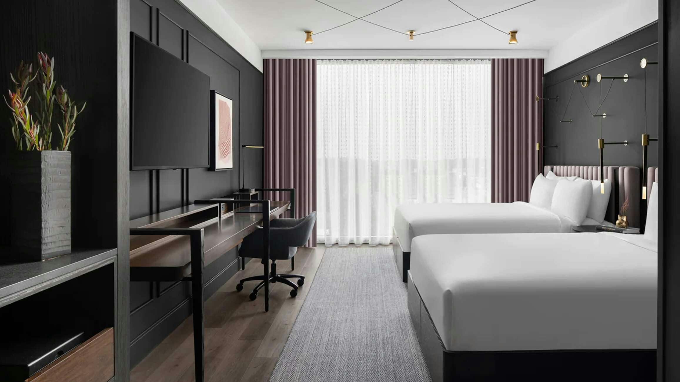 Hotel Renaissance Milwaukee West Hotel photo 4