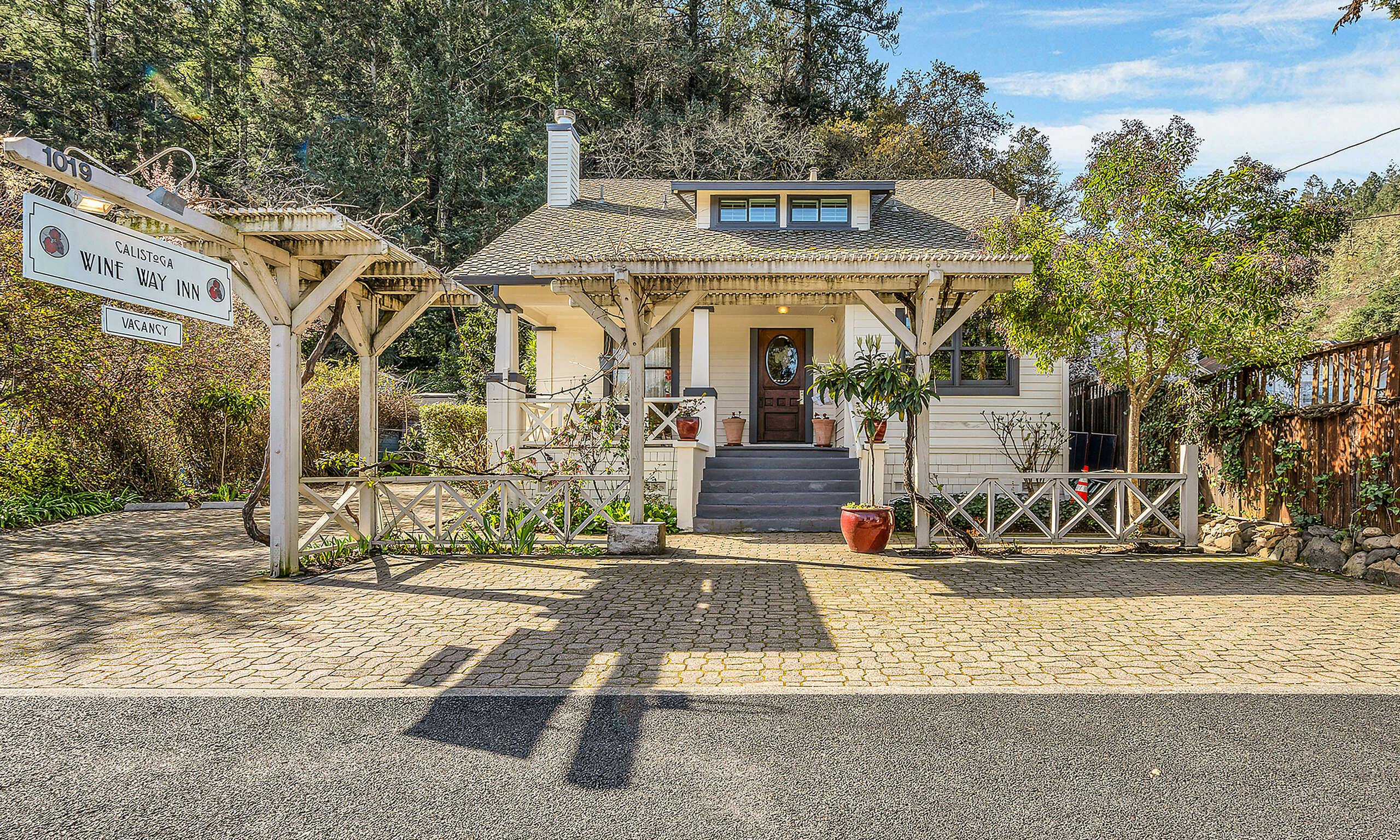 Calistoga Wine Way Inn