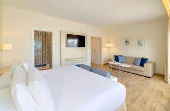 Hotel H10 Ocean Dunas - Adults Only photo 2