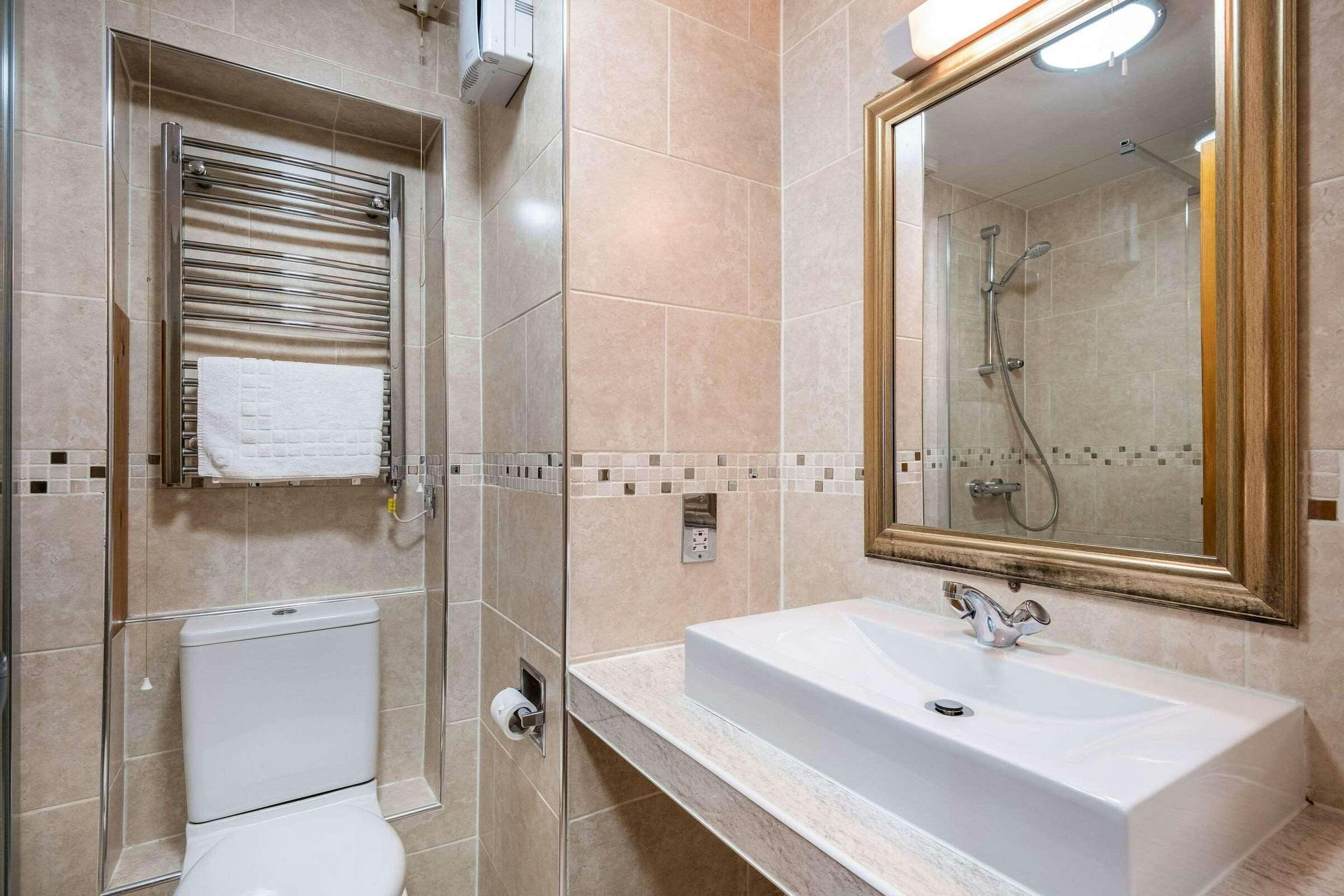 Hotel Quality Hotel Dudley photo 2