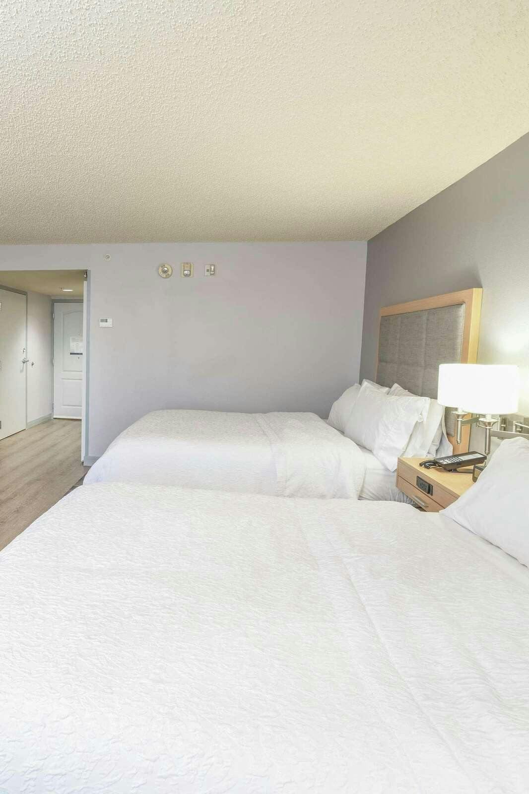 Hotel Hampton Inn Jacksonville East Regency Square photo 2