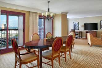 Hotel Marriott Atlanta Midtown Suites photo 5
