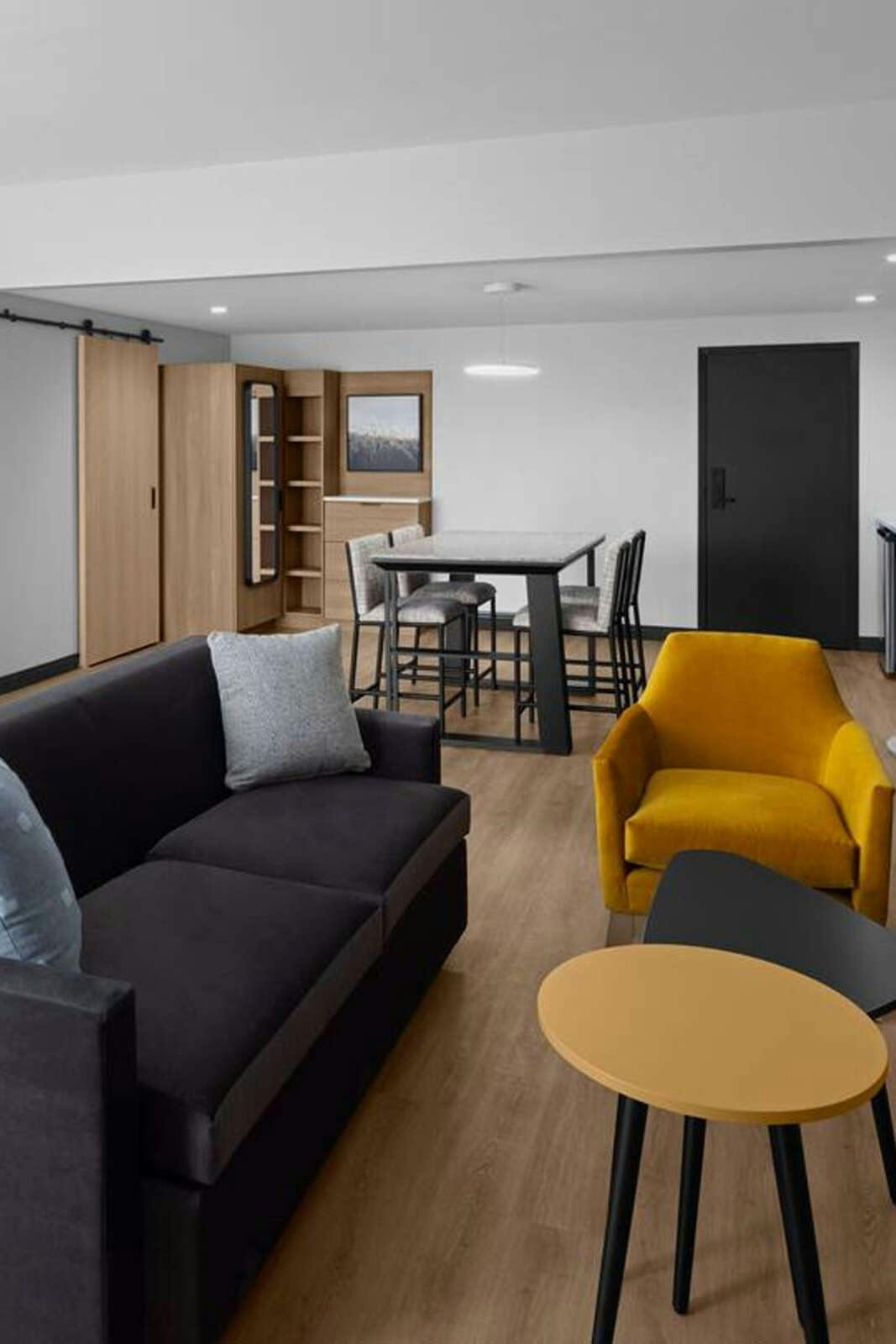 Hotel Homewood Suites Grand Prairie at EpicCentral photo 5