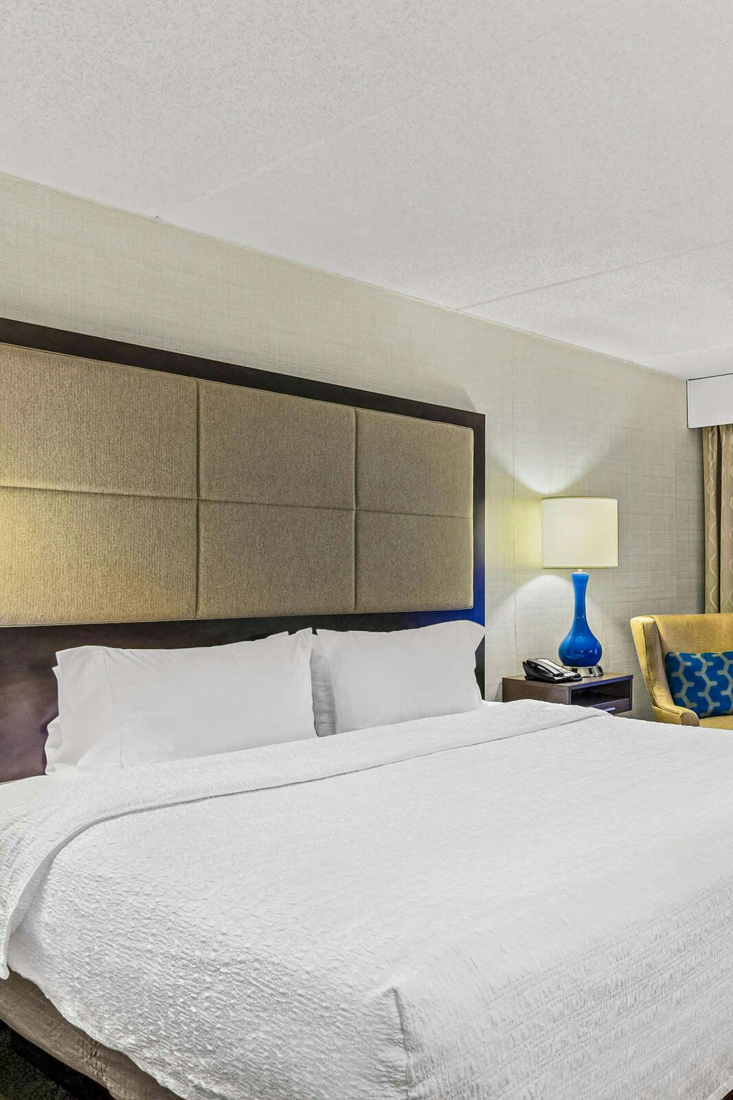 Hotel Hampton Inn Bloomington photo 2