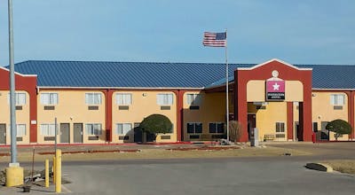 Magnuson Hotel Sand Springs