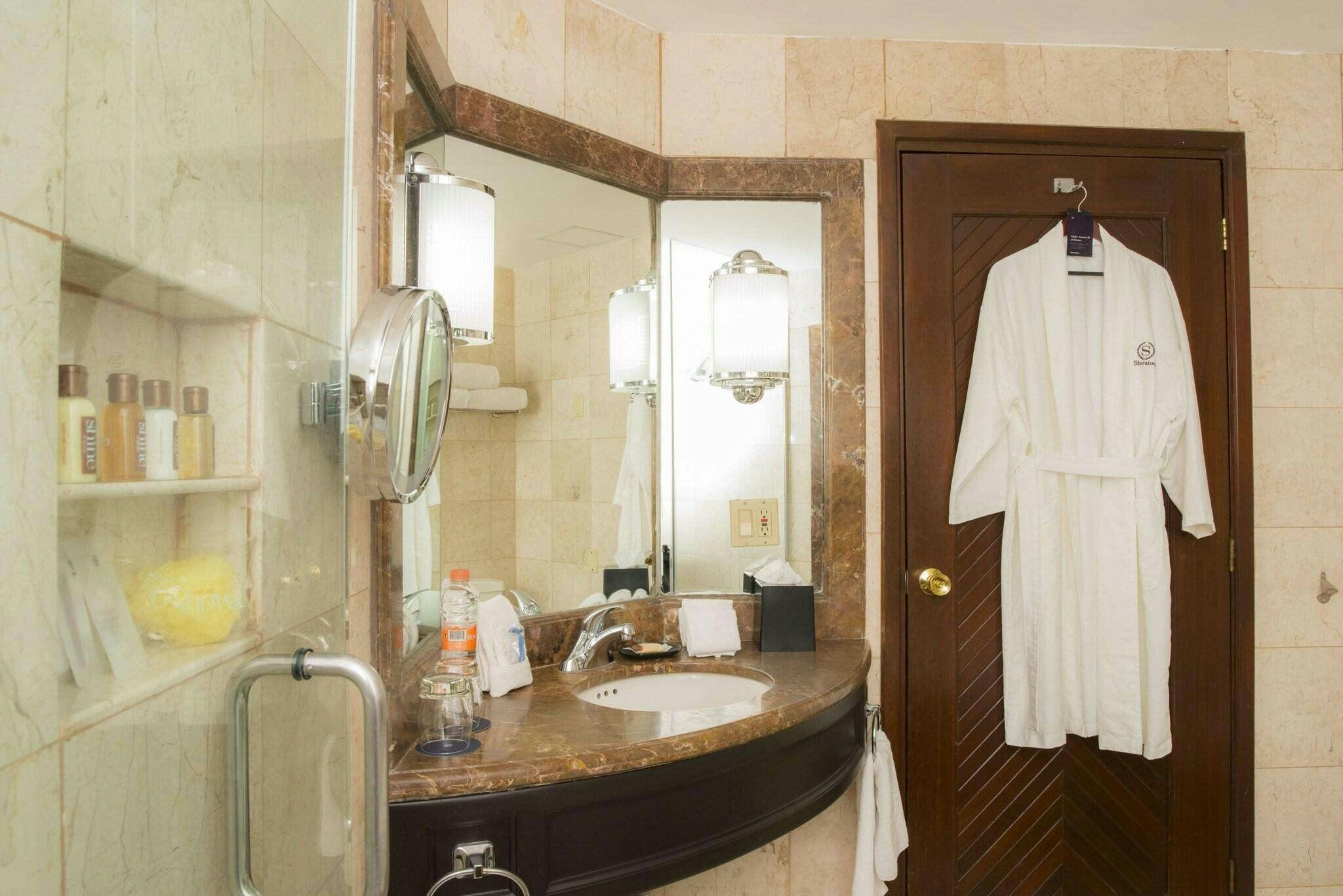 Hotel Sheraton Chihuahua Soberano photo 3