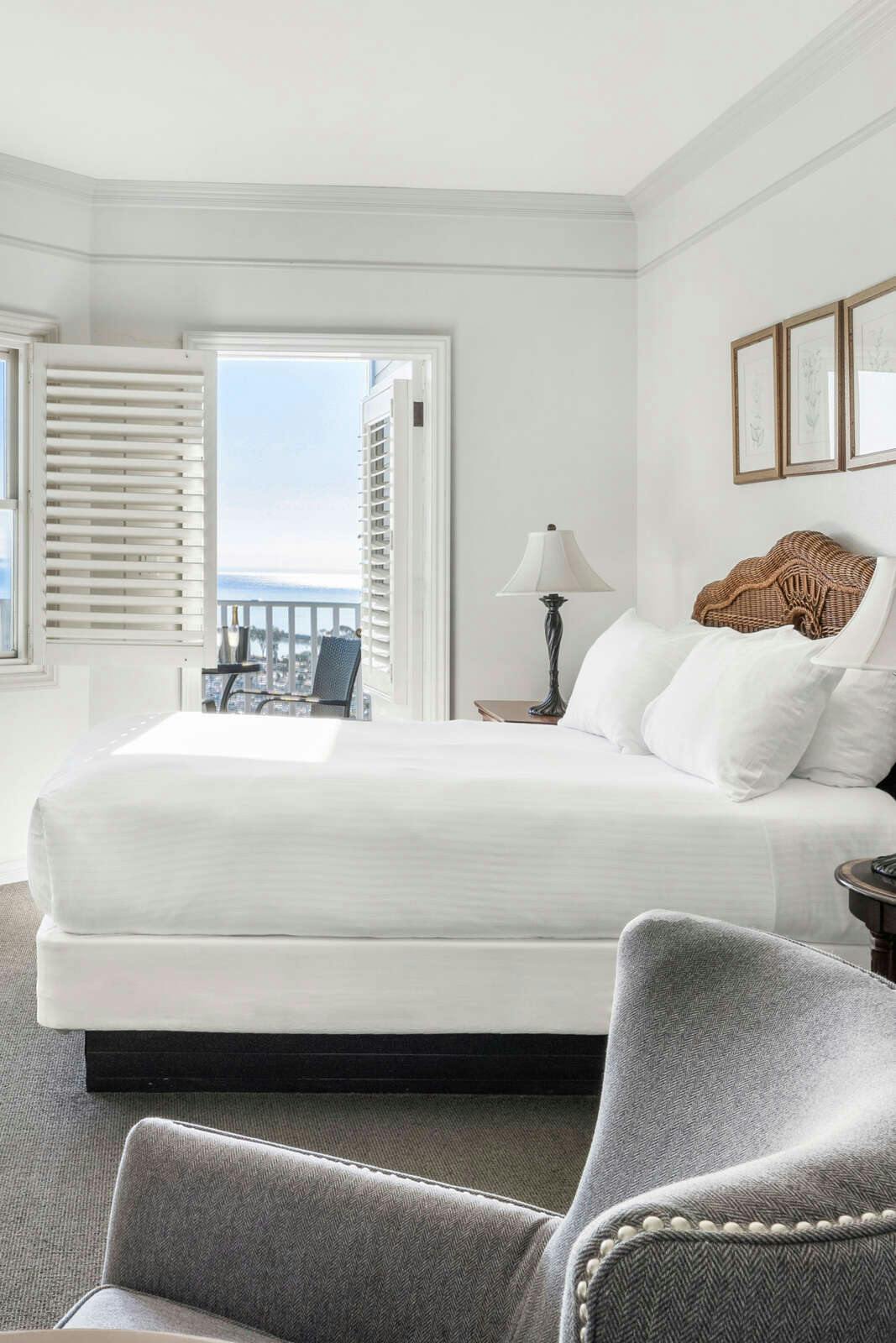 Hotel Blue Lantern Inn photo 2