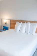 Hotel Microtel Kingsland Naval Base photo 3