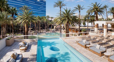 Virgin Hotels Las Vegas, Curio Collection by Hilton - Ruby King Chamber Suite