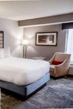 Hotel Madison Concourse Hotel and Governor's Club photo 2