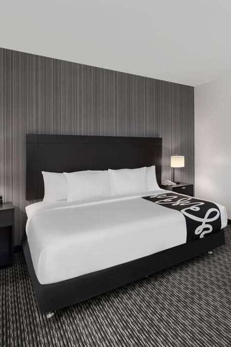 Hotel La Quinta Inn & Suites by Wyndham Austin - Cedar Park photo 2