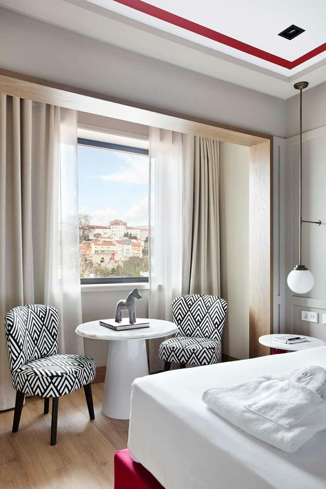 Hotel Vincci Ponte de Ferro photo 4