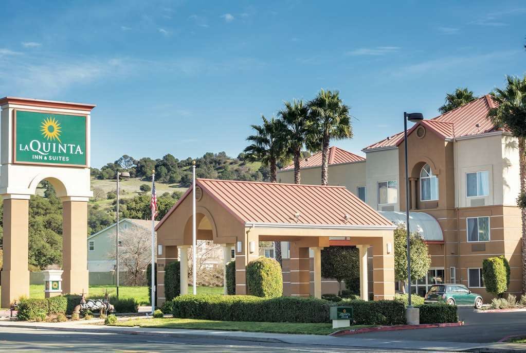 La Quinta Inn & Suites by Wyndham Fairfield - Napa Valley