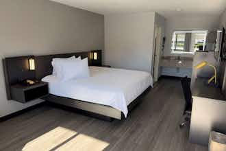 Hotel Baymont by Wyndham Rock Hill photo 2