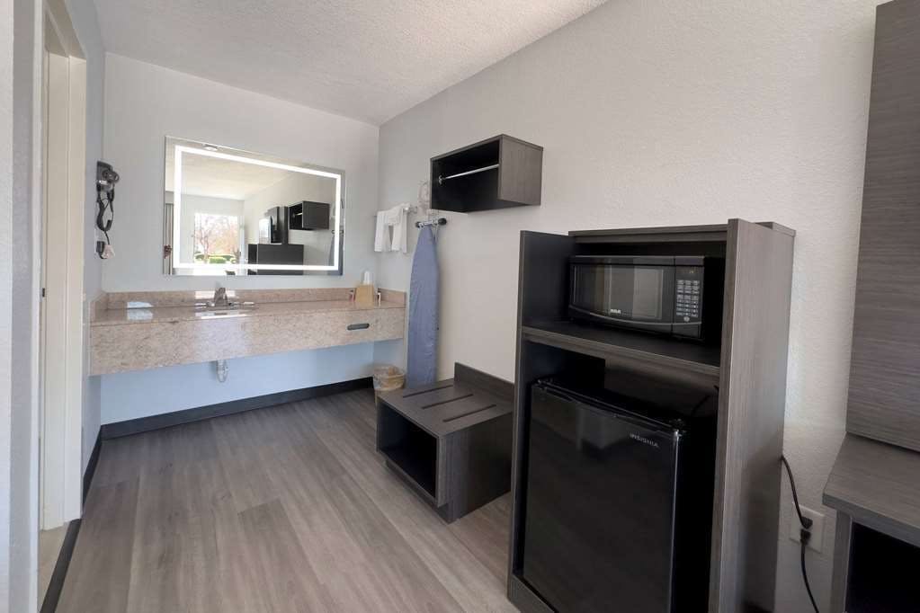 Hotel Baymont by Wyndham Rock Hill photo 4