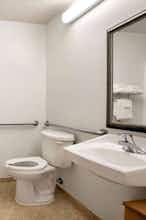 Hotel Microtel Culpeper photo 3