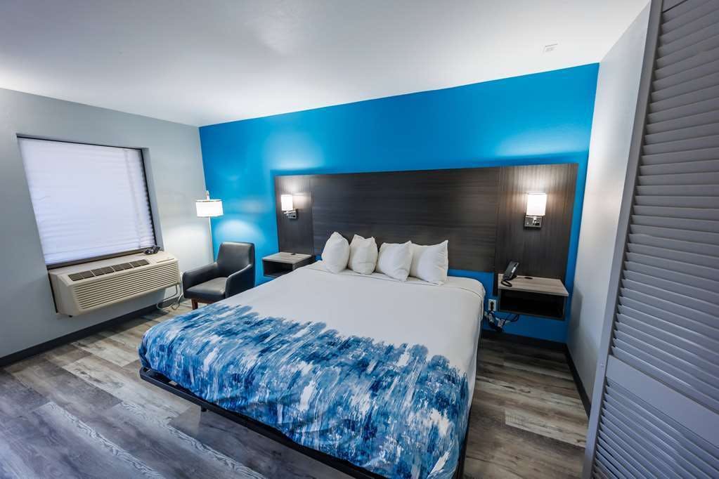 Hotel Baymont Branson Thousand Hill photo 3