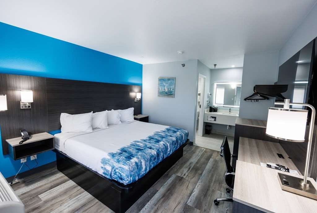 Hotel Baymont Branson Thousand Hill photo 1