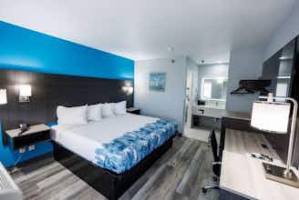 Hotel Baymont Branson Thousand Hill photo 1