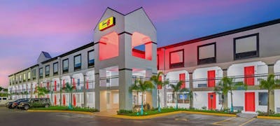 Super 8 Orlando Florida Mall