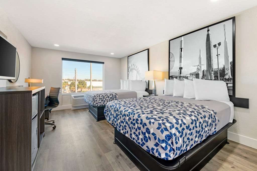 Hotel Super 8 by Wyndham Orlando Near Florida Mall photo 1