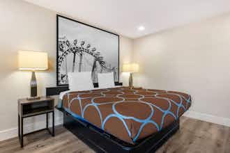Hotel Super 8 Orlando Florida Mall photo 2
