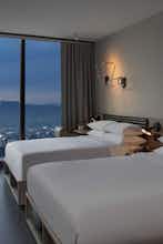 Hotel Moxy Downtown Los Angeles photo 5