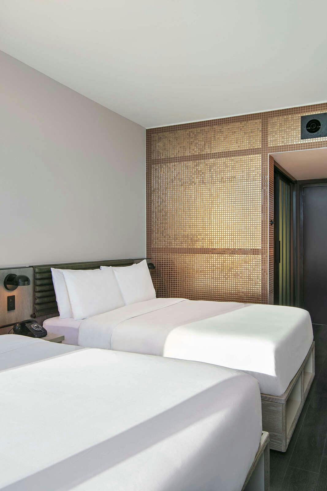 Hotel Moxy Downtown Los Angeles photo 1