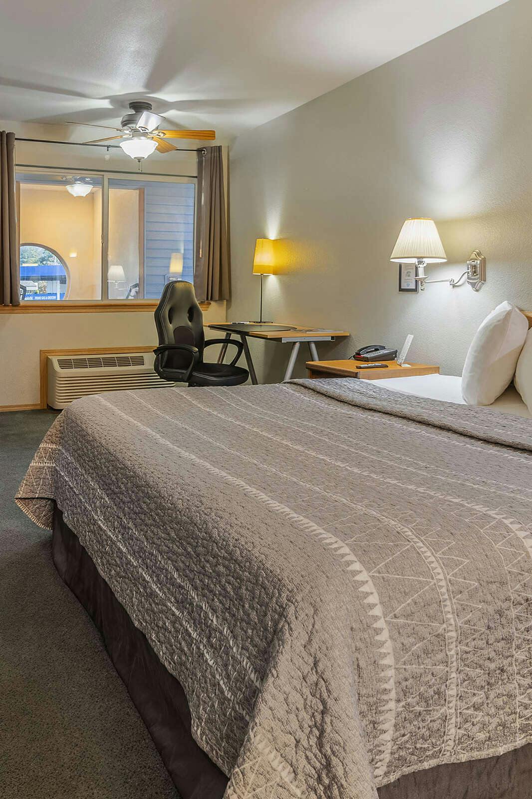 Hotel Resort City Inn Coeur d'Alene photo 1