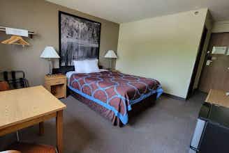 Hotel Super 8 Park Rapids photo 1