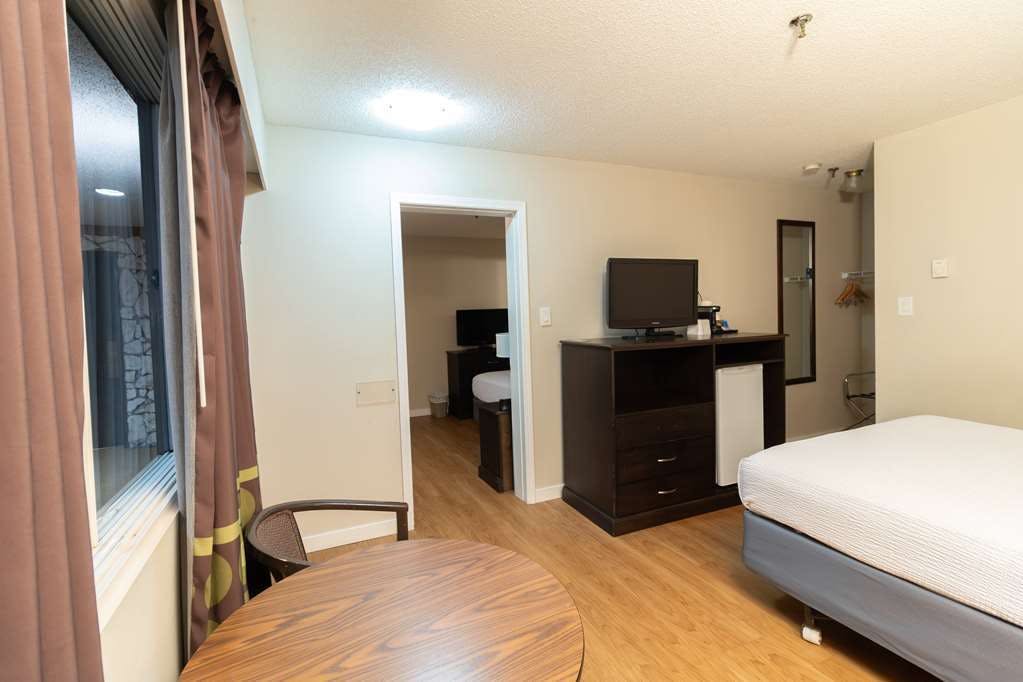 Hotel Super 8 by Wyndham Prince George photo 4
