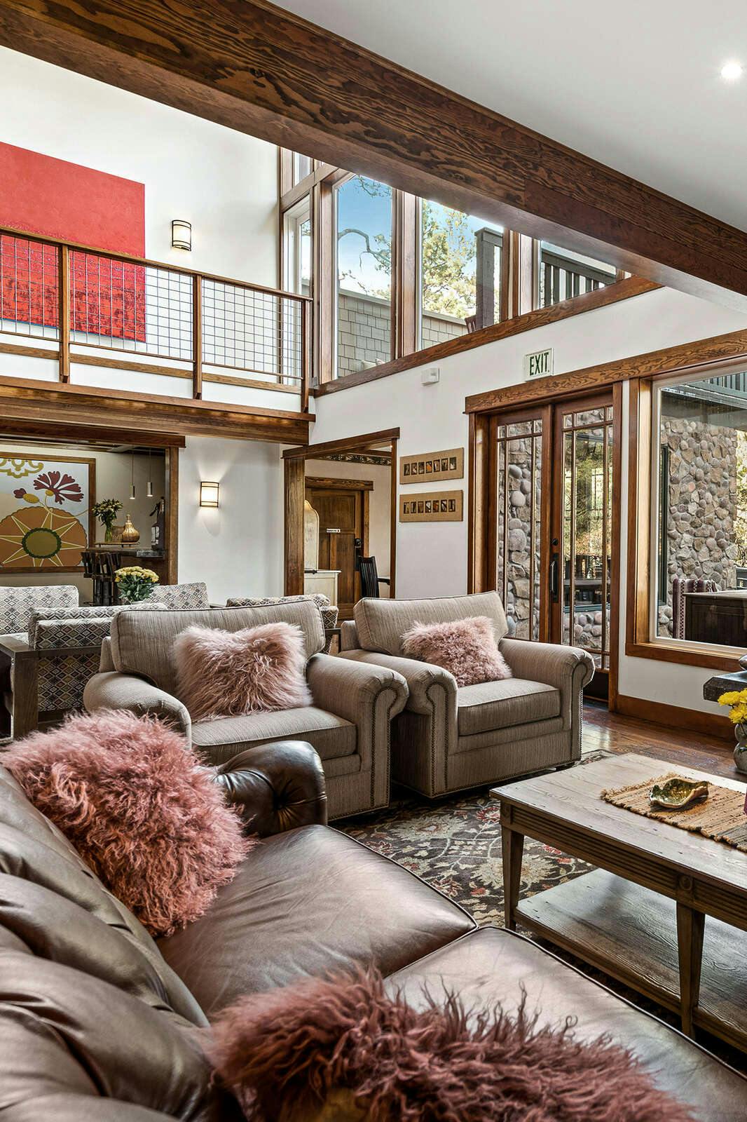 The Grand Idyllwild Lodge