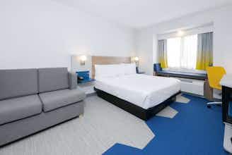 Hotel Microtel Inn & Suites by Wyndham Springville photo 2