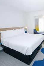 Hotel Microtel Inn & Suites by Wyndham Springville photo 1