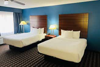 Hotel Baymont I S La Crosse/Onalaska photo 3