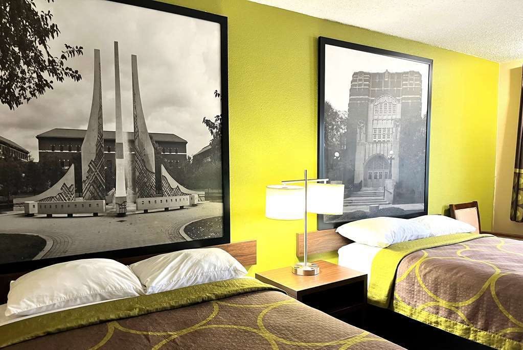 Hotel Super Lafayette / Purdue Area photo 4