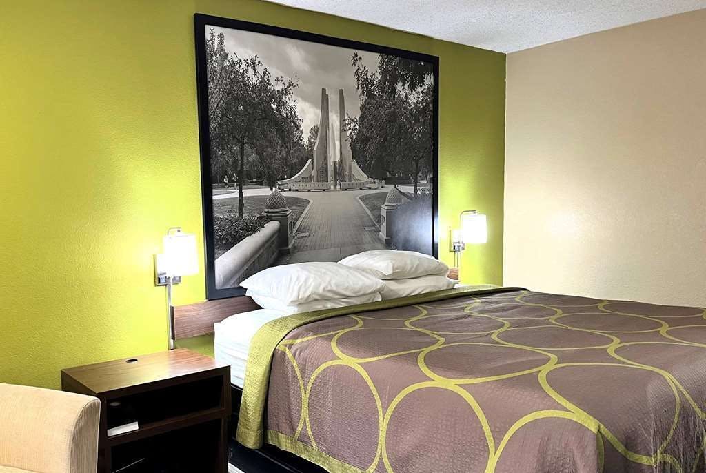 Hotel Super Lafayette / Purdue Area photo 3
