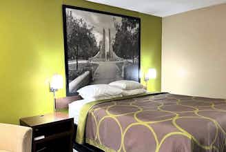 Hotel Super Lafayette / Purdue Area photo 3