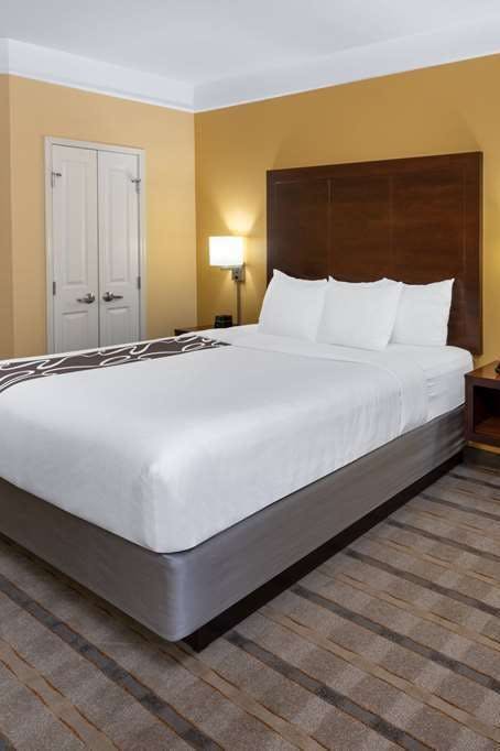 Hotel La Quinta Inn Ste Houston W RD photo 3