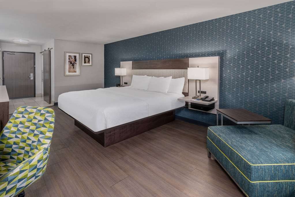 Hotel La Quinta Inn Ste Santa Rosa photo 2