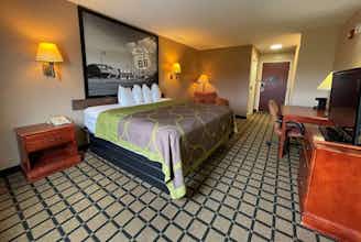 Hotel Super 8 by Wyndham Rolla photo 3