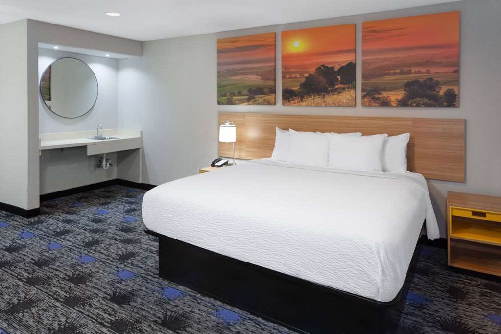 Hotel Days Inn Wooster photo 2