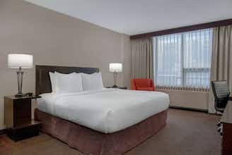 Hotel Ramada Plaza Calgary Downtown photo 1