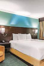 Hotel La Quinta Inn Ste SFO AP West photo 3