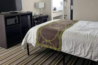 Hotel Super 8 Nebraska City photo 1