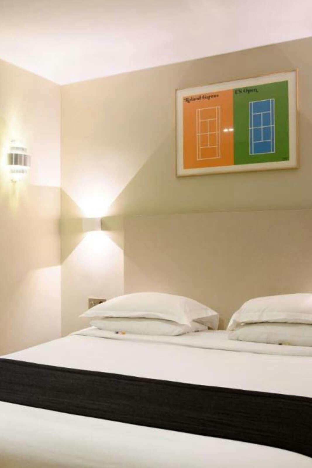 Hotel Helzear Etoile Suites photo 1