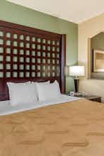 Hotel Quality Inn & Suites Durant photo 2