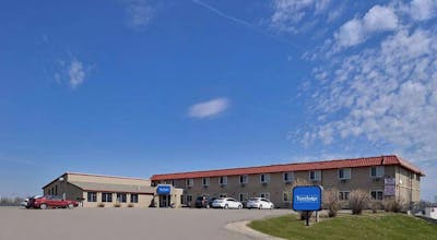 Sauk River Inn & Suites, a Travelodge by Wyndham