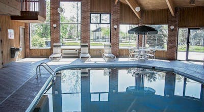 Baymont Inn and Suites by Wyndham Harvard, IL