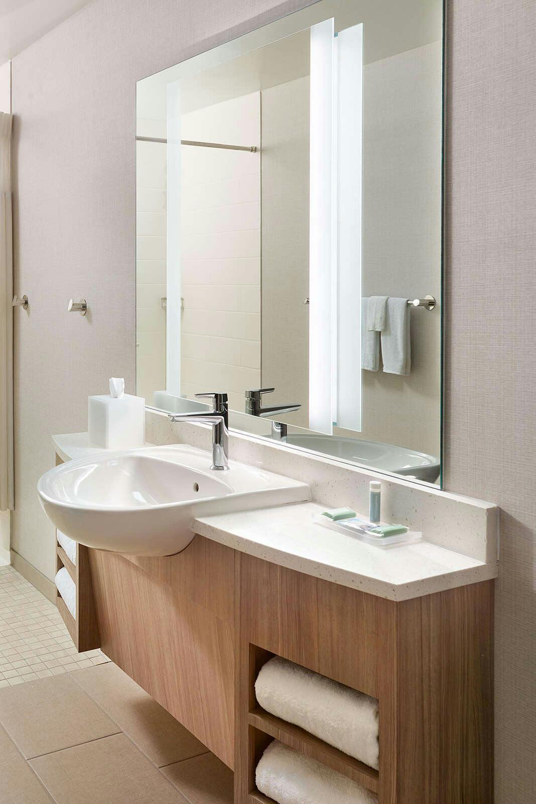 Hotel SpringHill Suites by Marriott Arlington TN photo 5